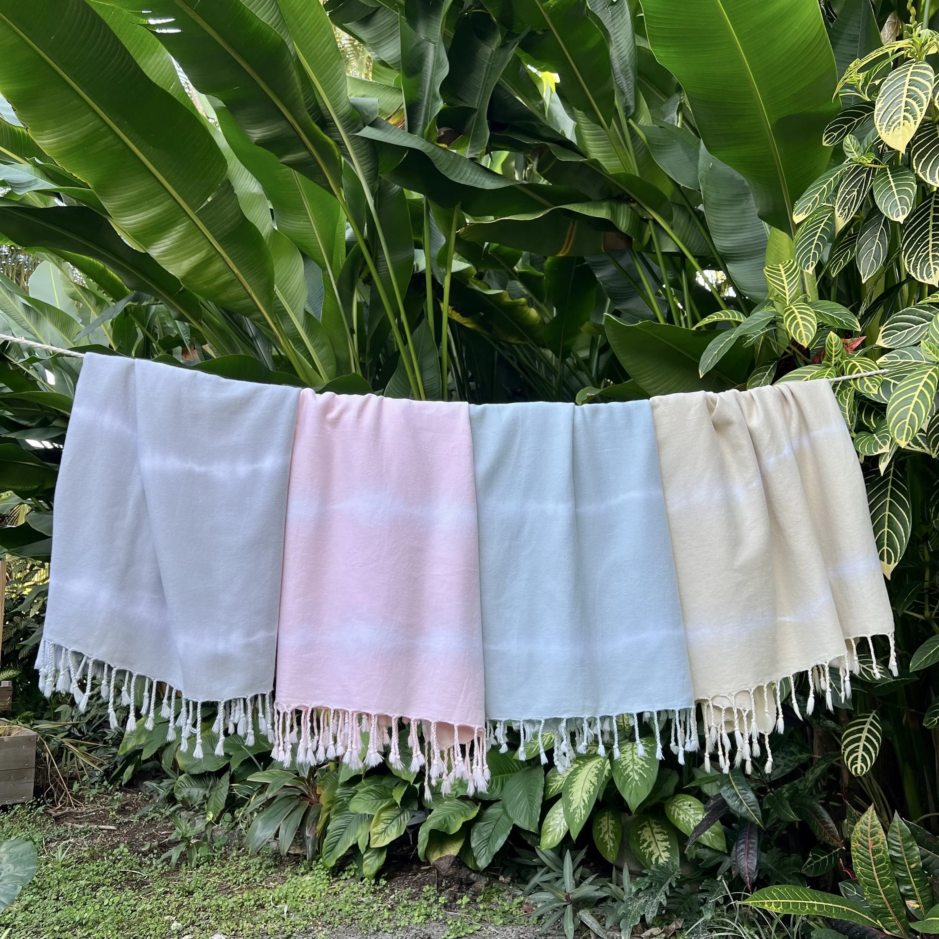 Indulge in Luxury: Blush Tie Dye Turkish Beach Towel - Soft, Absorbent & Stylish